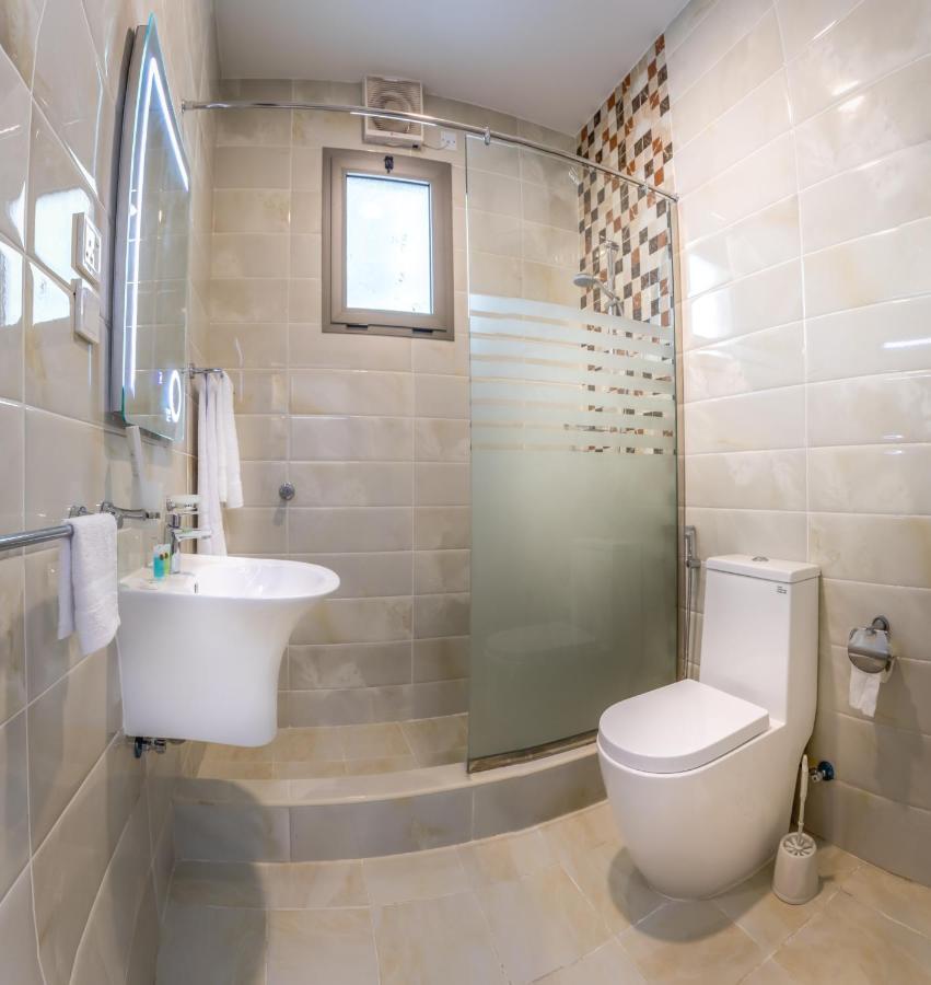 Al Louloah Al Baraqah Furnished 3*